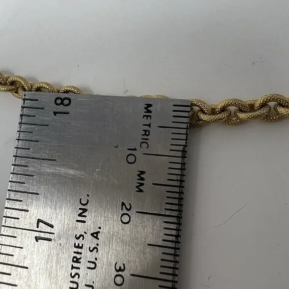 Vintage Crown Trifari Long Gold Tone Chain Necklace 32" Thick Chain Longline - Picture 6 of 9